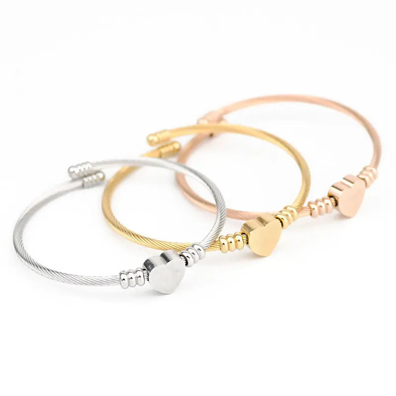 Féliza Herzkabelarmband – Ein starkes Symbol für Stärke und Liebe