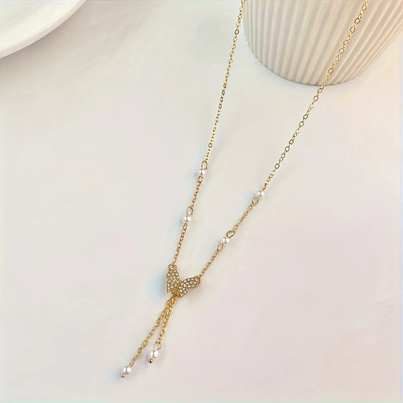 Féliza Butterfly Necklace – Grace and Transformation
