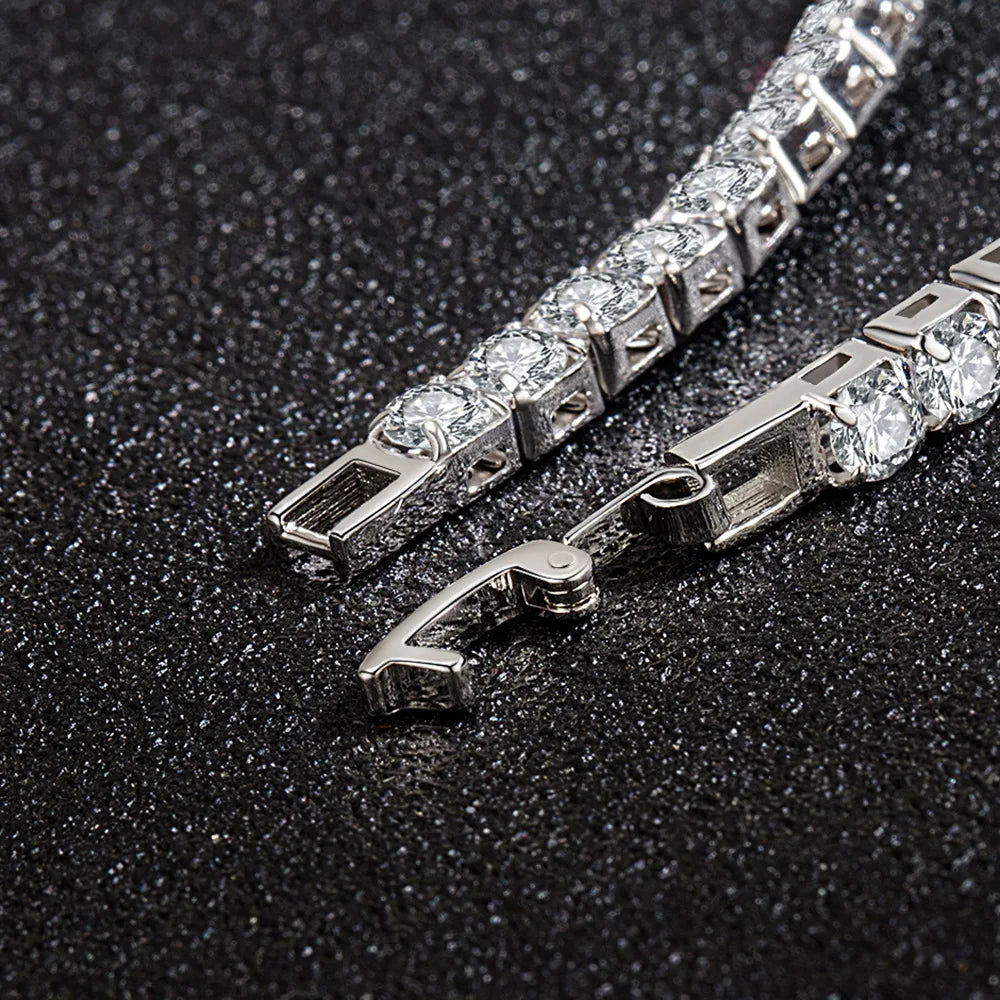 Féliza Circular Pave Bracelet – Endless Sparkle for Timeless Elegance