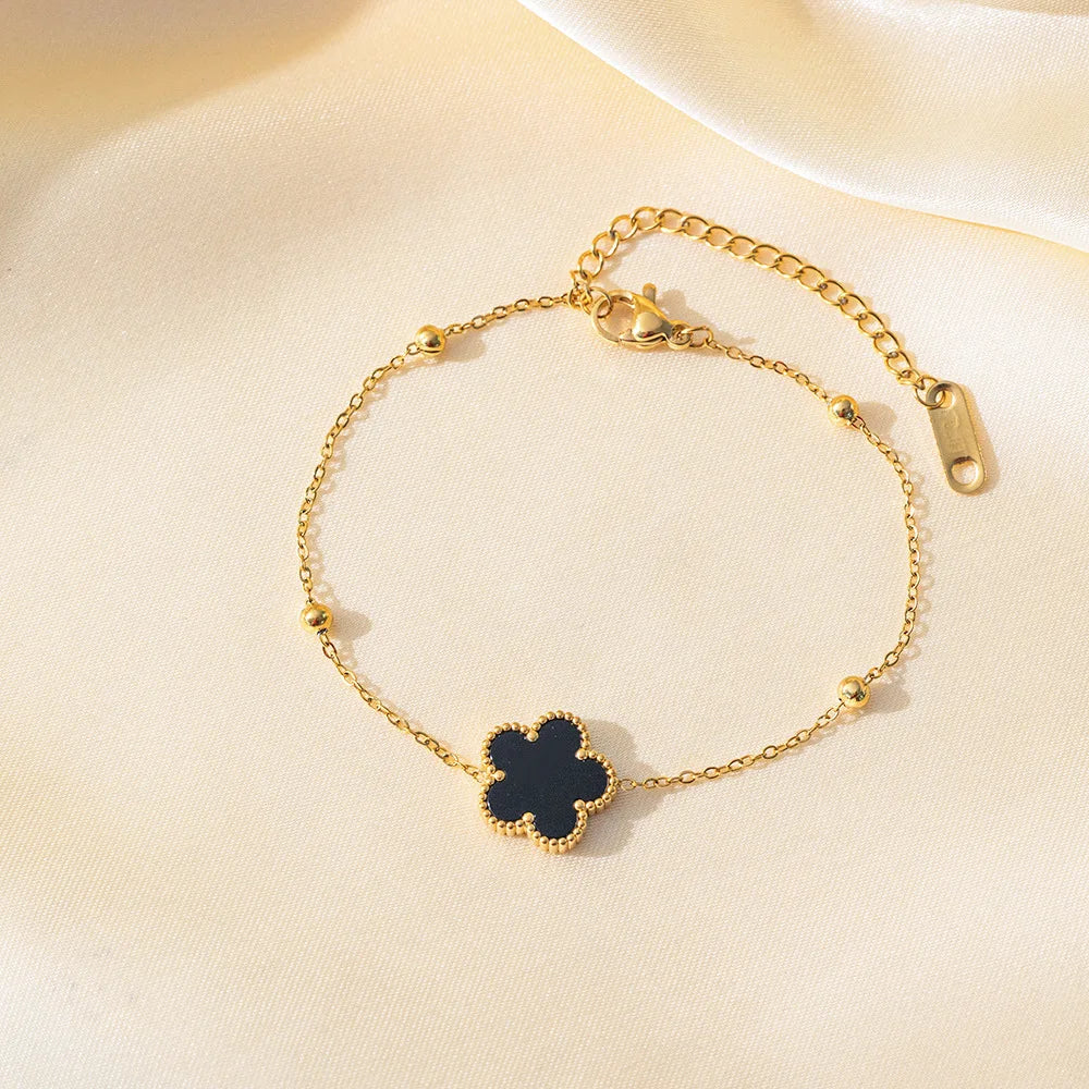 Féliza Four-Leaf Clover Bracelet – A Charming Symbol of Luck and Elegance