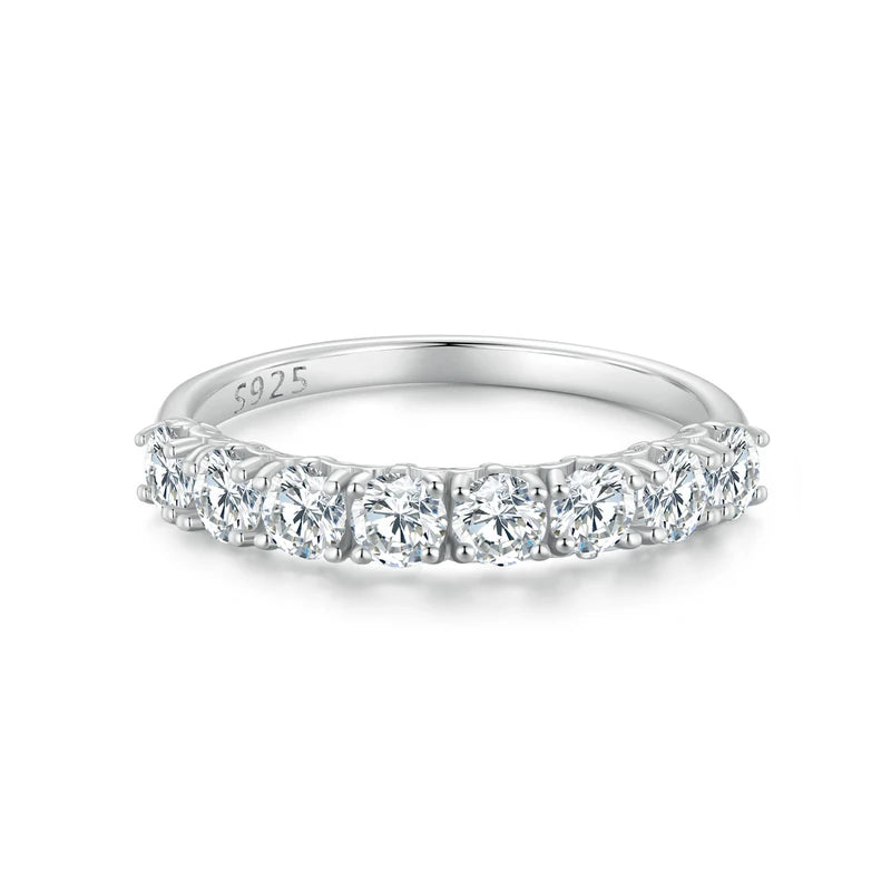 Féliza Nine-Pearl Ring – A Sophisticated Symphony of Pearls in 925 Sterling Silver