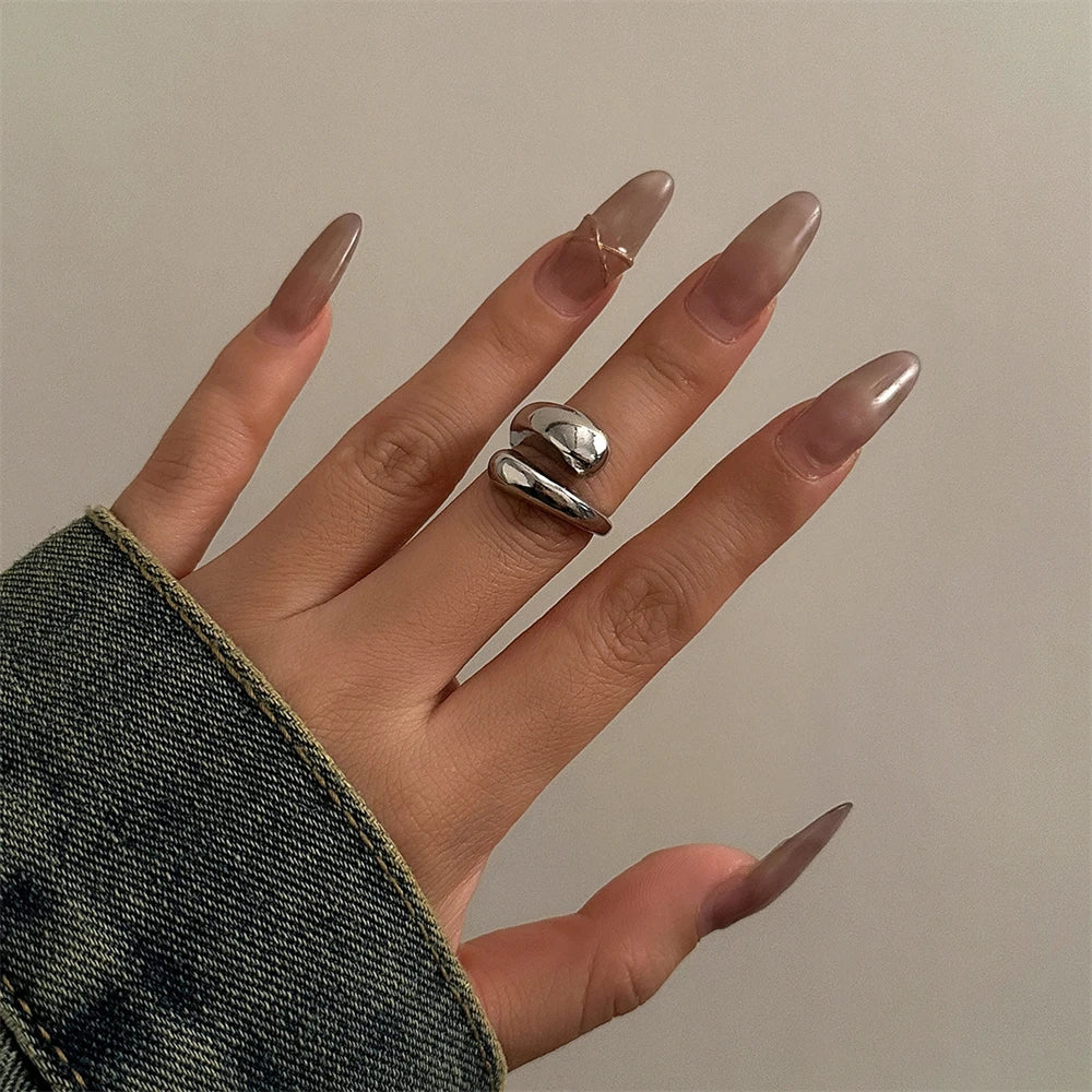Féliza Endless Chain Necklace and Seamless Ring – Effortless Beauty in 925 Sterling Silver