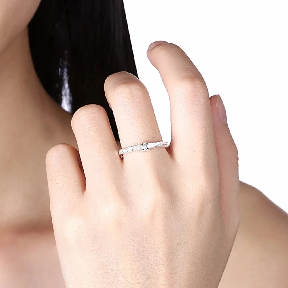 Féliza Pave Heart Bow Ring – Elegance and Romance Intertwined